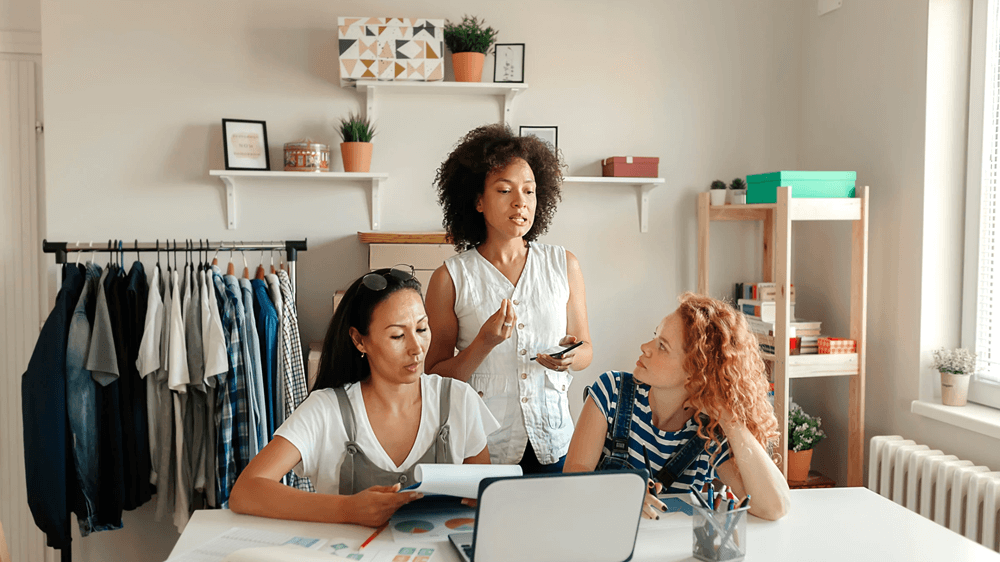 Blissful Living 4 U - Wellness, Wisdom, and Wealth - Learn to Dream Big Blissful Living 4 U - Ayurveda for Entrepreneurs: Build Your Empire Without Burnout